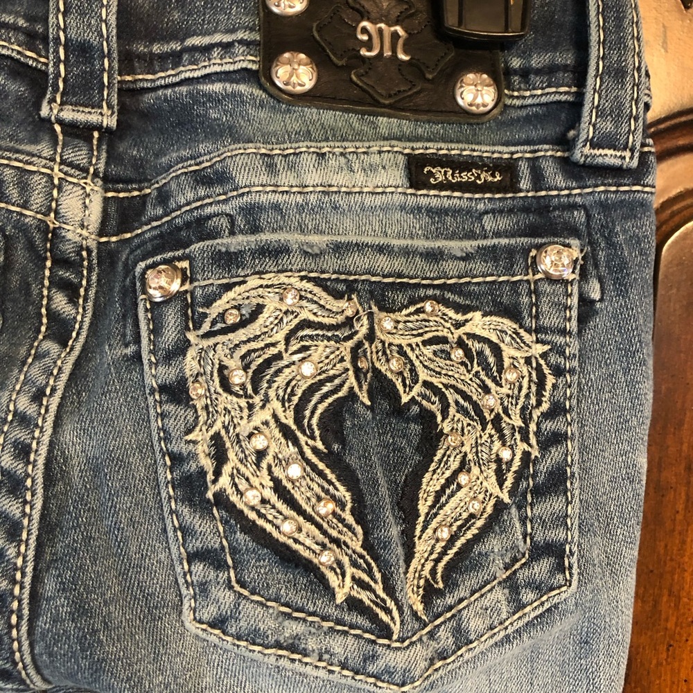 Miss Me Capri Jeans